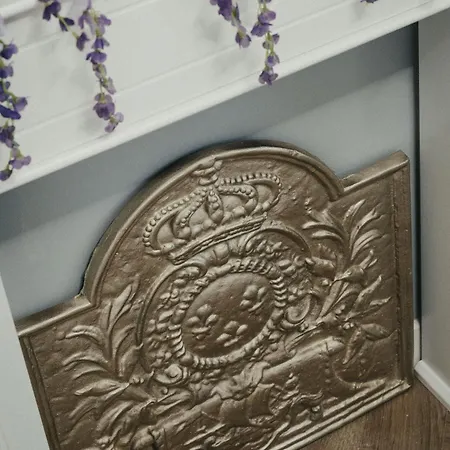 Loft - Lady Violet Bridgetown Balneo Lägenhet *