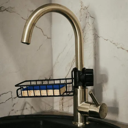 Loft - Lady Violet Bridgetown Balneo *