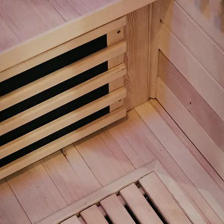 Loft - Lady Violet Bridgetown Balneo Lägenhet