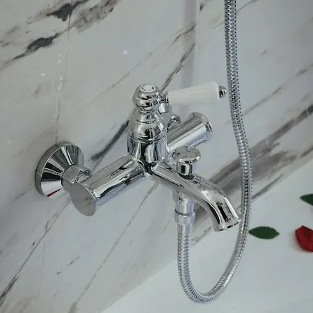 Loft - Lady Violet Bridgetown Balneo * Cébazat